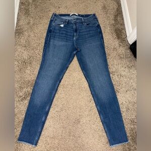 Hollister Blue Skinny Jeans Versatile Style